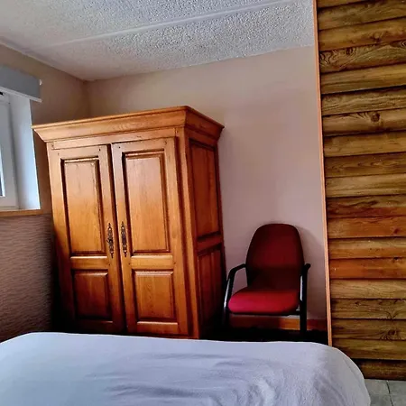 Les Maulau'x Сasa de vacaciones Sberchamps